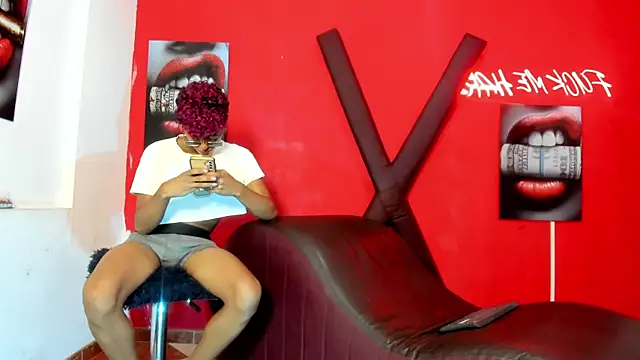 BOUL_GUYS live XXX chat