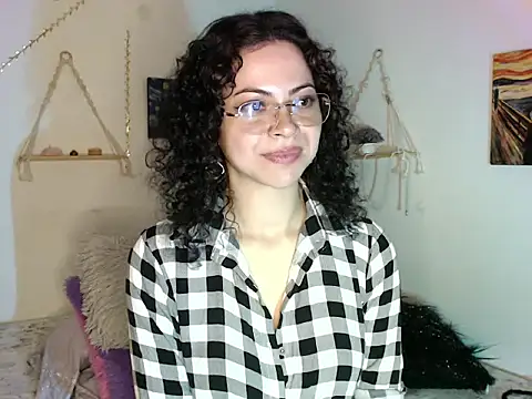 Chat XXX ao vivo de Lucyliu