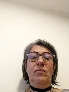 nocturnewhisper's Live XXX Chat
