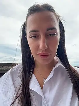 Chat +18 de AleksandraRich ao vivo