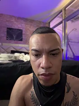 AlphaMasterXxx Webcam show