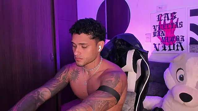 Alessandro_Vanni Obrolan Langsung XXX
