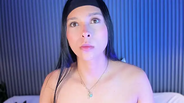 MiaCollson – Naživo XXX chat