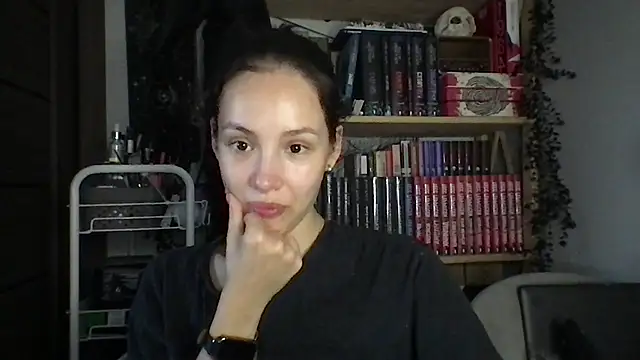 Yuna5343: онлайн-секс-чат
