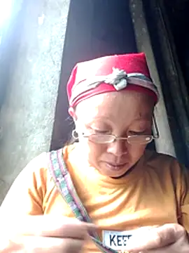 Chat XXX ao vivo de Lidaa-a