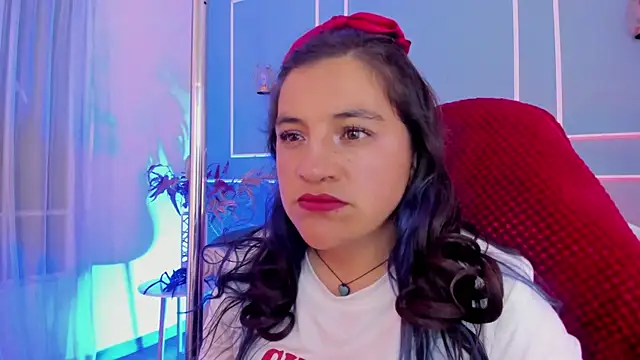 TaraTaylorr Chat XXX in diretta
