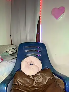 PrincesLeo 라이브 XXX 채팅