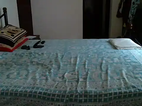 ZEXT Adlı Modelin Canlı XXX Sohbeti