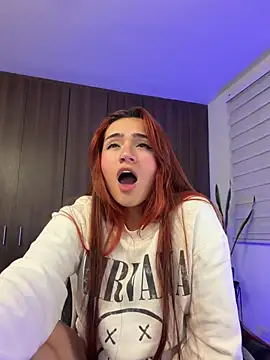 ImLui_lu Adlı Modelin Canlı XXX Sohbeti