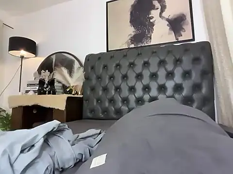 Chat +18 de Pumi_akiko ao vivo