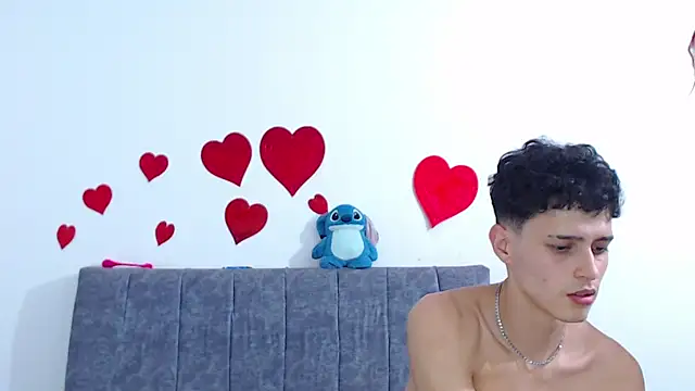 แชท XXX สดของ hottie_couplee