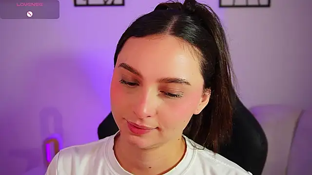 Živý XXX chat AliceHarper_