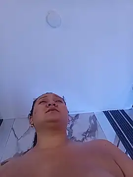 Honey-Hips' Live XXX Chat