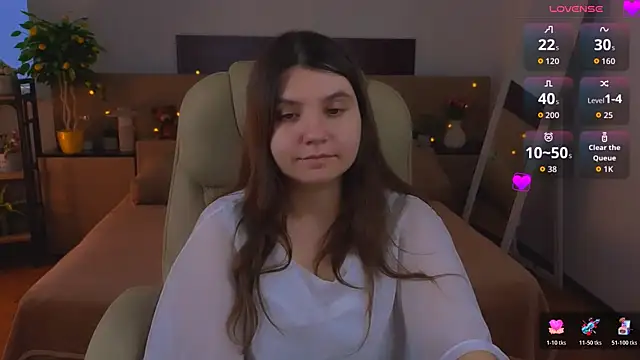 צ'אט XXX בשידור חי של Viola__Shy