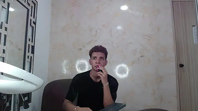 Chat XXX ao vivo de VERY_HOT_GUYS