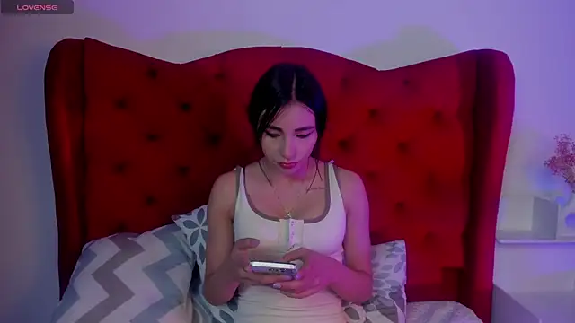 Chloe_Miller_2 Chat XXX live