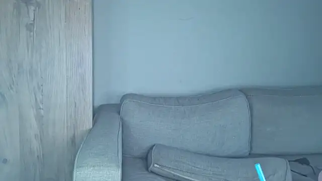 Kitten_Moon-TS Adlı Modelin Canlı XXX Sohbeti