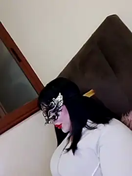 Quen_Rubyy Adlı Modelin Canlı XXX Sohbeti