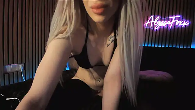 AlyssaFoxx_のライブXXXチャット