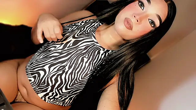 Chatroom XXX en direct de misstreslatin
