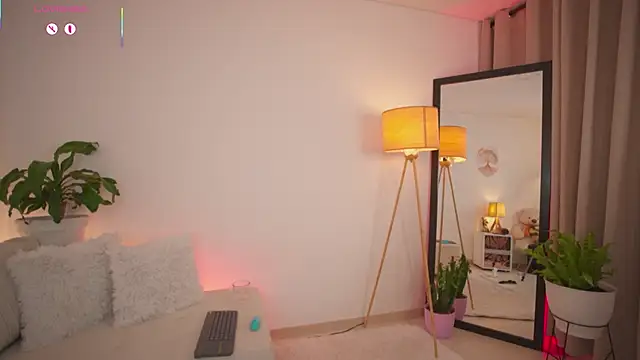roxie_gates_ XXX чат на живо