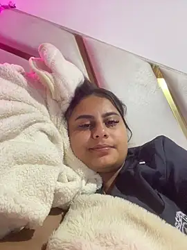 AbbyTaylorr Adlı Modelin Canlı XXX Sohbeti