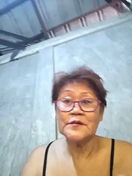 Sunflower1956 live XXX chat