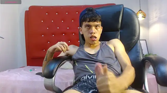 XXX chat uživo modela jac_cox