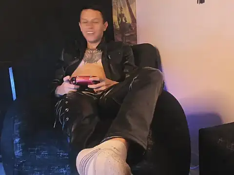 Masterdave7 Live XXX-Chat