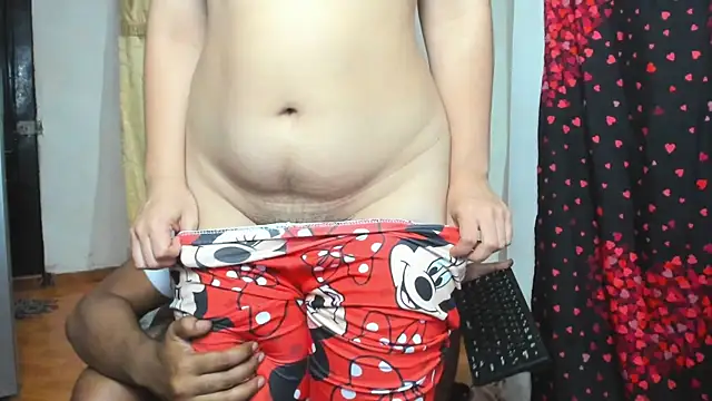 Cherry_Chocolate লাইভ XXX চ্যাট