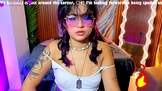 Chat XXX ao vivo de kristen_tay