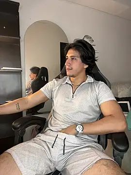 Chat XXX en directo de Alexx_Cano_