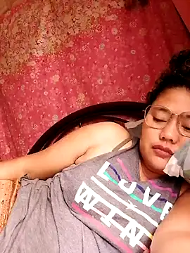 Bheb_Jii Adlı Modelin Canlı XXX Sohbeti