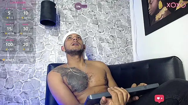 Chris_Dick23のライブXXXチャット
