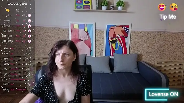 Chatroom XXX en direct de Muse_kitty_jenia