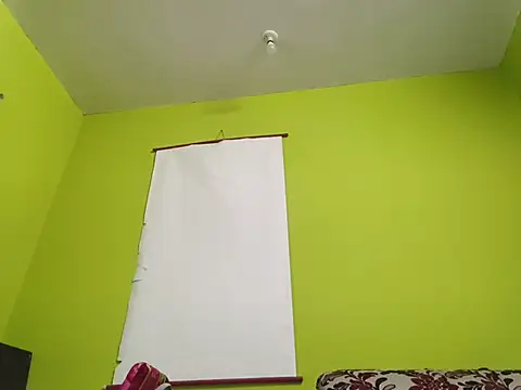 Chat +18 de Ninacomo ao vivo