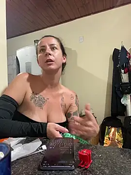 ruivofloripasecrets – Naživo XXX chat