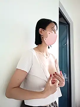 Emma_LinhのライブXXXチャット