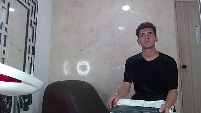VERY_HOT_GUYS Live XXX-Chat