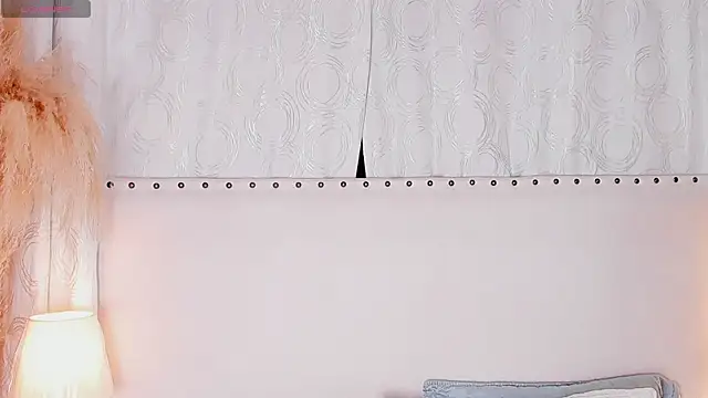 silvanarosse_'s Live XXX Chat