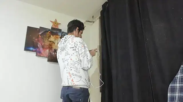 Jeff_Walton@xh live XXX chat