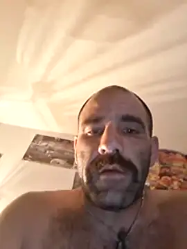 Chat +18 de fitguy4u ao vivo