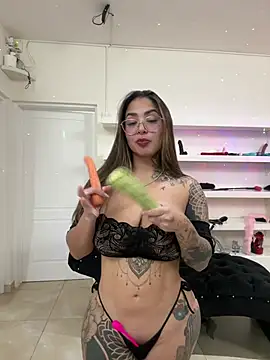 maferalvarexxx webcam show