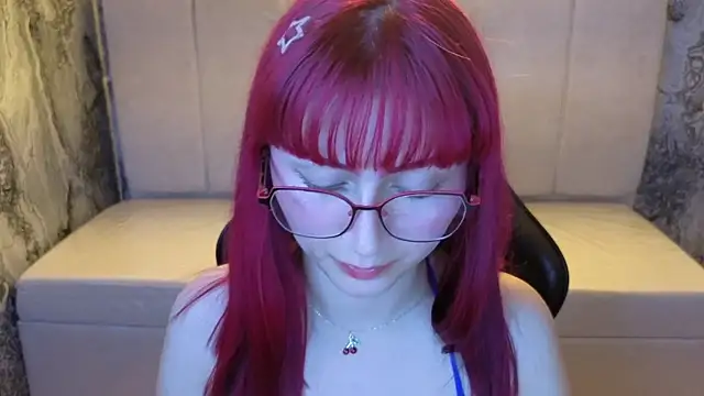 XXX chat uživo modela Queen_Red_v