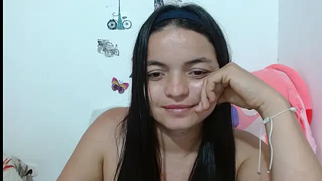 XXX chat uživo modela sweett_2026