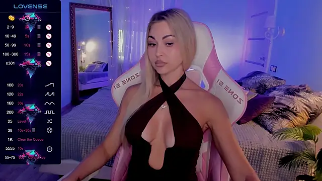 دردشة AdeleRoberts الجنسية المباشرة