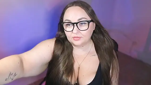MiaxBBWのライブXXXチャット