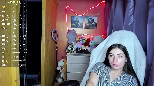Fiery_Brunette_ লাইভ XXX চ্যাট