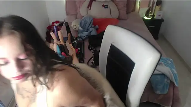 Chatroom XXX en direct de patty_squirt_