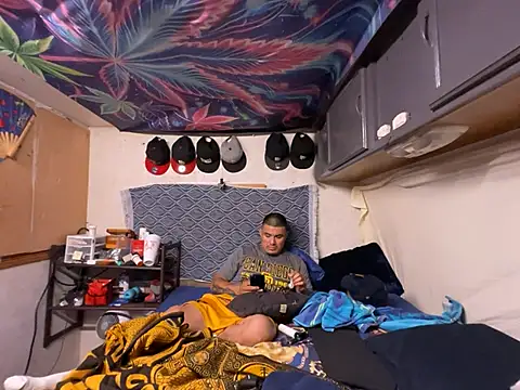 XXX chat uživo modela OmarSalasxh33